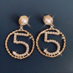 ✨ Gorgeous earrings for Valentine’s Day 🤩